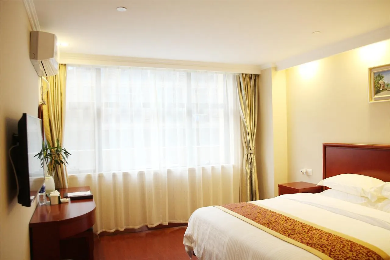 Greentree Inn Henan Shangqiu Guide Road Business Hotel 3*,  Kina